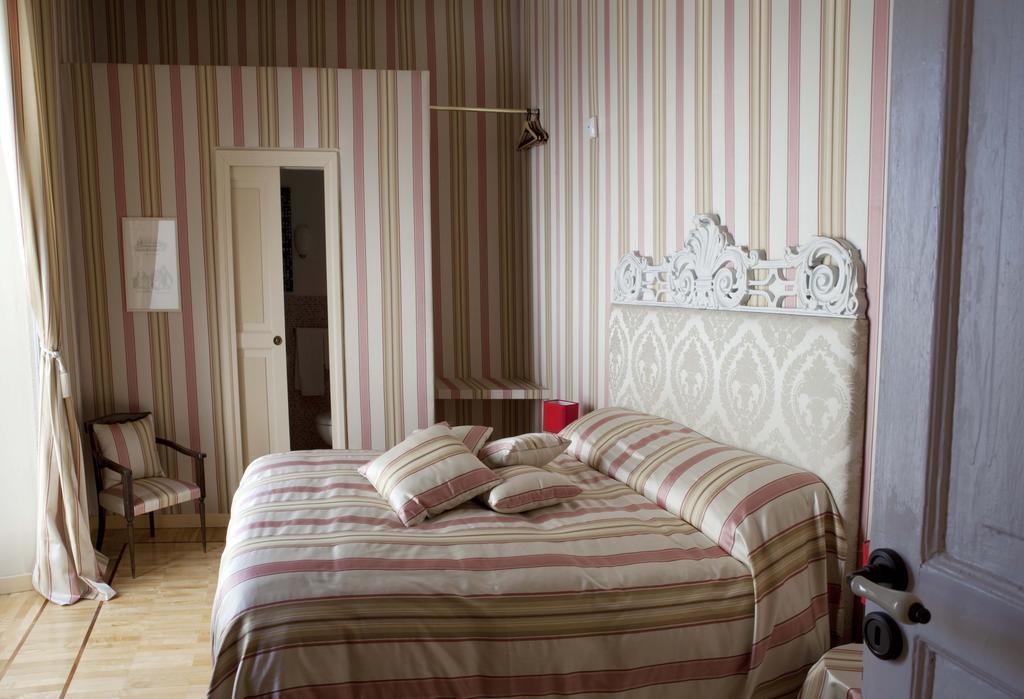 Palazzo Antica Via Appia Bed & Breakfast Bitonto Oda fotoğraf